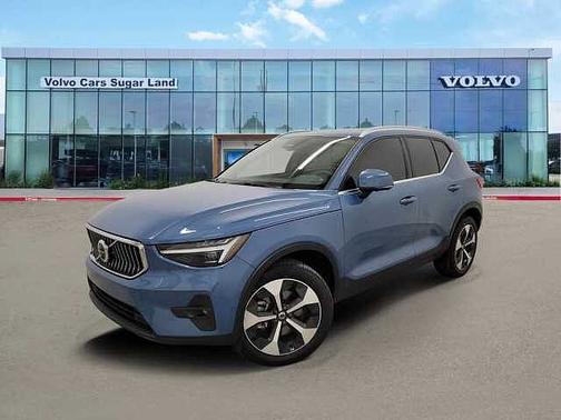 2024 Volvo XC40 Plus