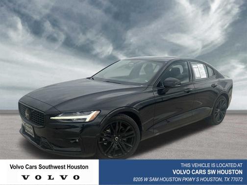 2024 Volvo S60 B5 Plus Black Edition
