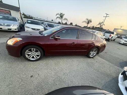 2012 Nissan Altima 3.5 SR