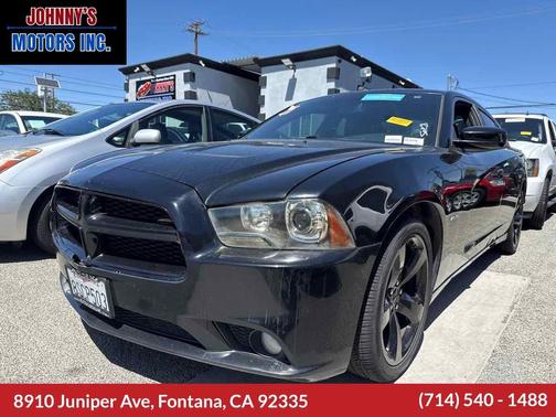 Pitch Black 2013 Dodge Charger R/T