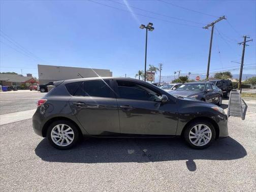 2012 Mazda Mazda3 i Touring