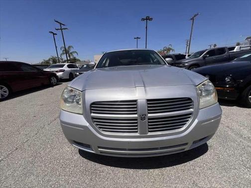 2005 Dodge Magnum RT