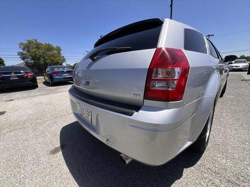2005 Dodge Magnum RT