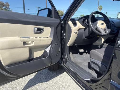 2010 Kia Soul !