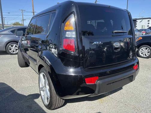 2010 Kia Soul !