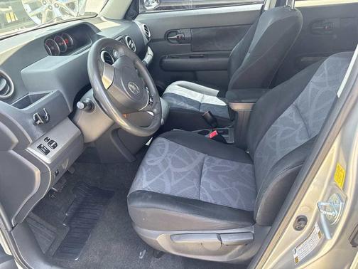 2011 Scion xB Release Series 8.0
