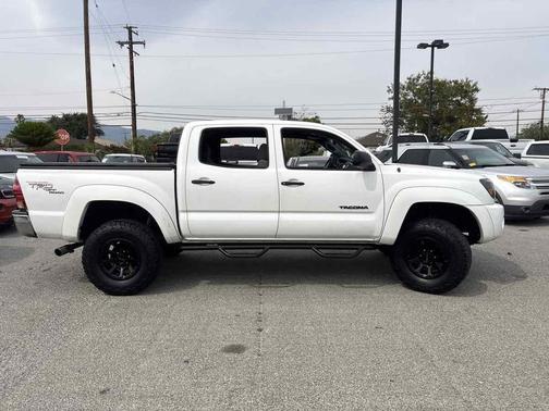 2005 Toyota Tacoma PreRunner Double Cab
