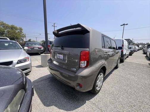 2011 Scion xB Release Series 8.0