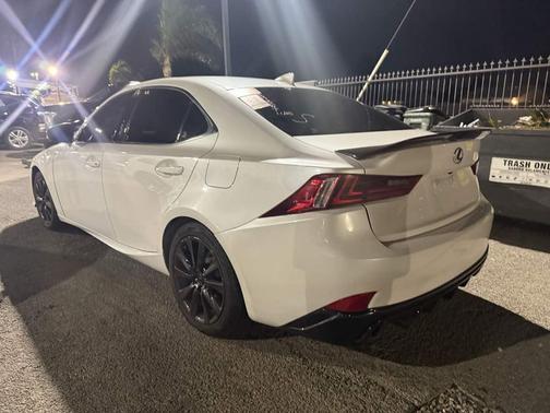 2016 Lexus IS 200t Base