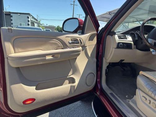 2009 Cadillac Escalade Base