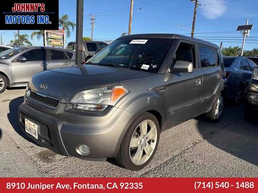 Titanium 2010 Kia Soul !