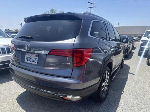 Lunar Silver Metallic 2016 Honda Pilot Touring