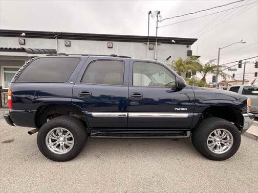 2003 GMC Yukon SLT