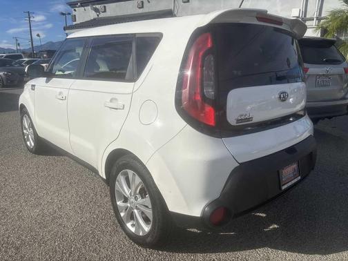 2015 Kia Soul +
