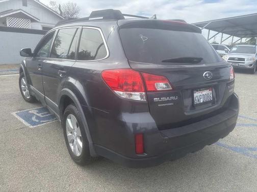 2012 Subaru Outback 2.5i Limited