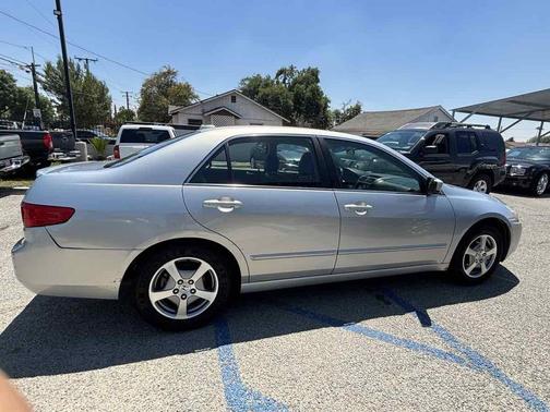 2005 Honda Accord Hybrid Base