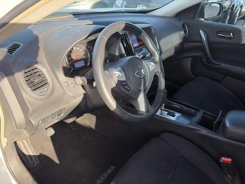 Pearl White 2013 Nissan Maxima S
