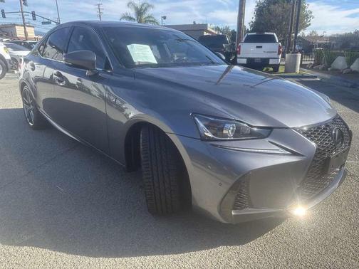 2018 Lexus IS 300 Base