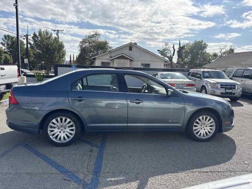 2011 Ford Fusion Hybrid Base