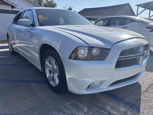2014 Dodge Charger SE
