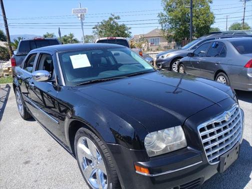 2010 Chrysler 300 Touring/Signature/Executive Series