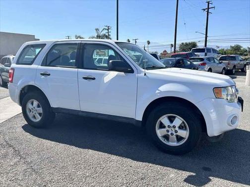2011 Ford Escape XLS