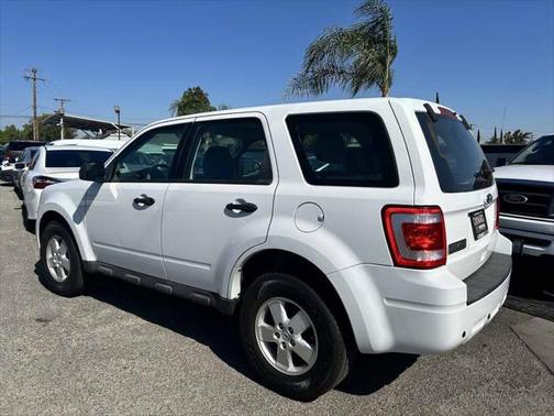 2011 Ford Escape XLS