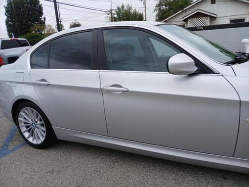 2010 BMW 335 335i