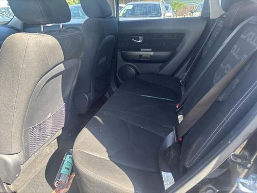2013 Kia Soul +