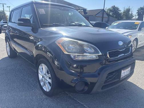 2013 Kia Soul +