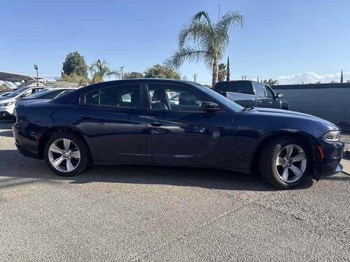 2015 Dodge Charger SE
