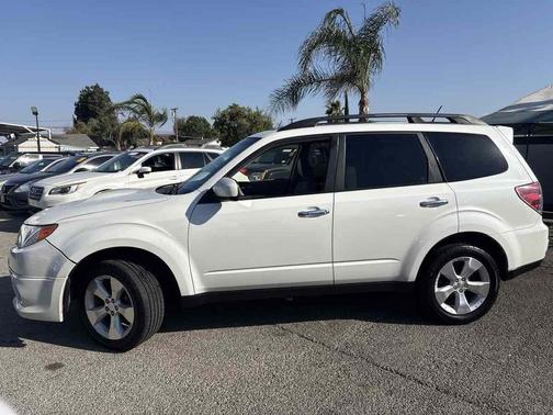 2011 Subaru Forester 2.5 X Premium