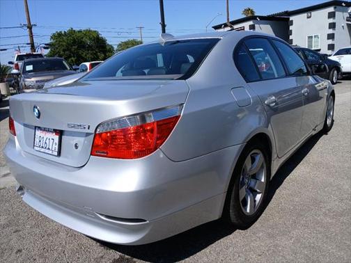 2004 BMW 525 525i