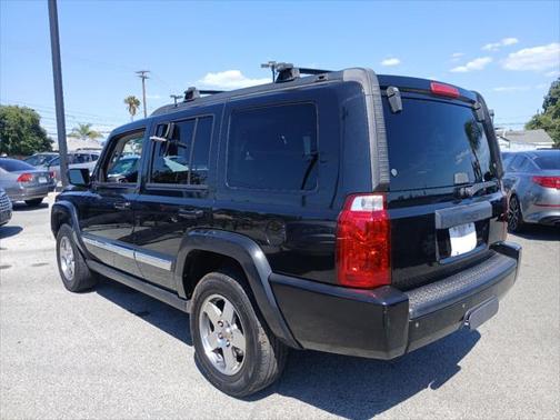 2010 Jeep Commander Sport