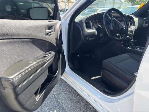 2015 Dodge Charger SE