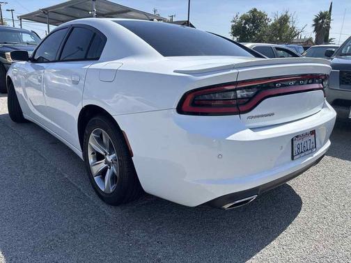 2015 Dodge Charger SE