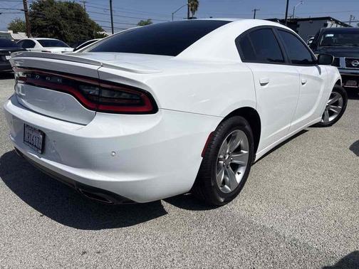 2015 Dodge Charger SE