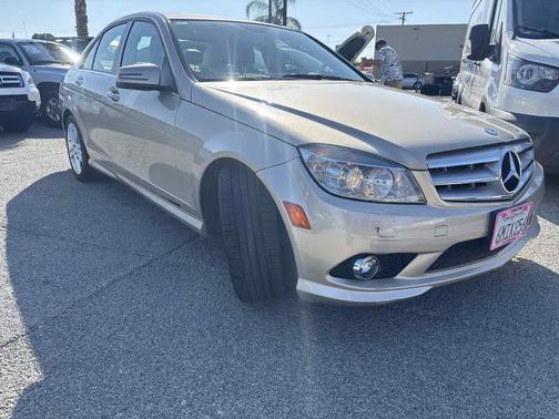 2010 Mercedes-Benz C-Class Luxury