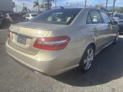 2011 Mercedes-Benz E-Class 4MATIC