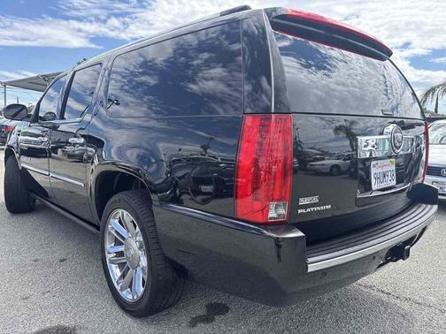 2012 Cadillac Escalade ESV Platinum Edition