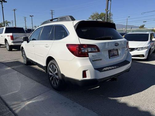 2015 Subaru Outback 2.5i Limited