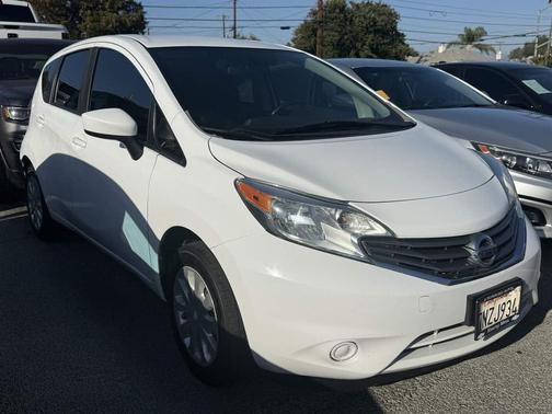 2016 Nissan Versa Note SV