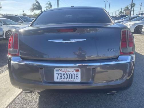 2014 Chrysler 300C Base