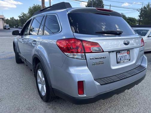 2013 Subaru Outback 2.5i Limited