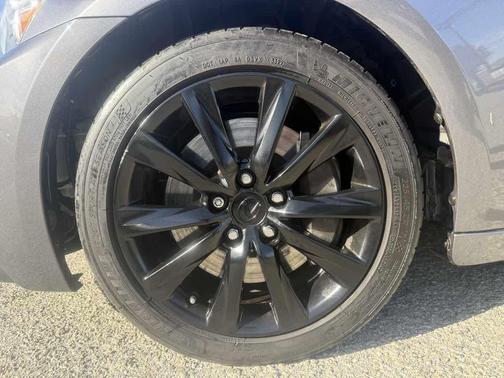 2016 Lexus IS 200t Base