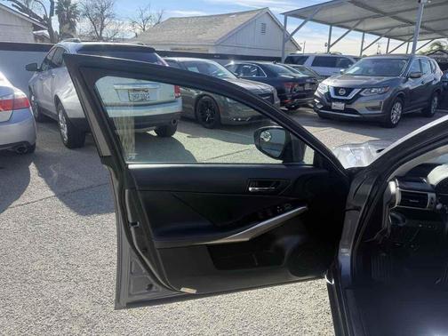 2016 Lexus IS 200t Base