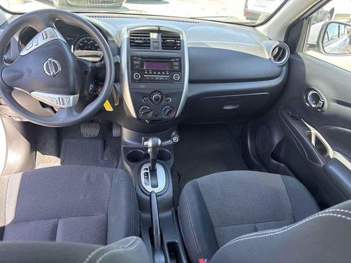 2018 Nissan Versa 1.6 SV