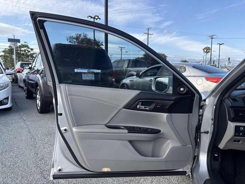 Alabaster Silver Metallic 2013 Honda Accord EX-L