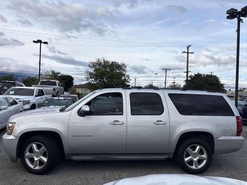 2013 Chevrolet Suburban 1500 LS