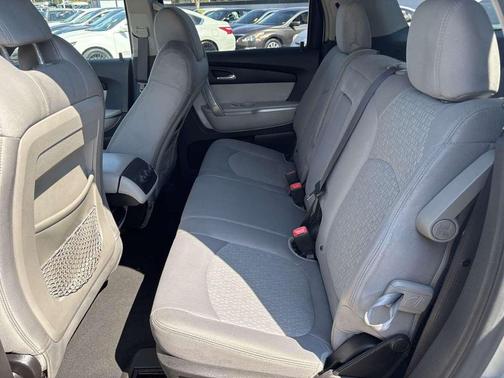 2007 GMC Acadia SLE1